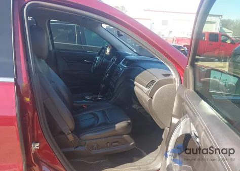 2016 Chevrolet Traverse 2Lt z USA, uszkodzony, nr VIN 1GNKRHKD9GJ239426